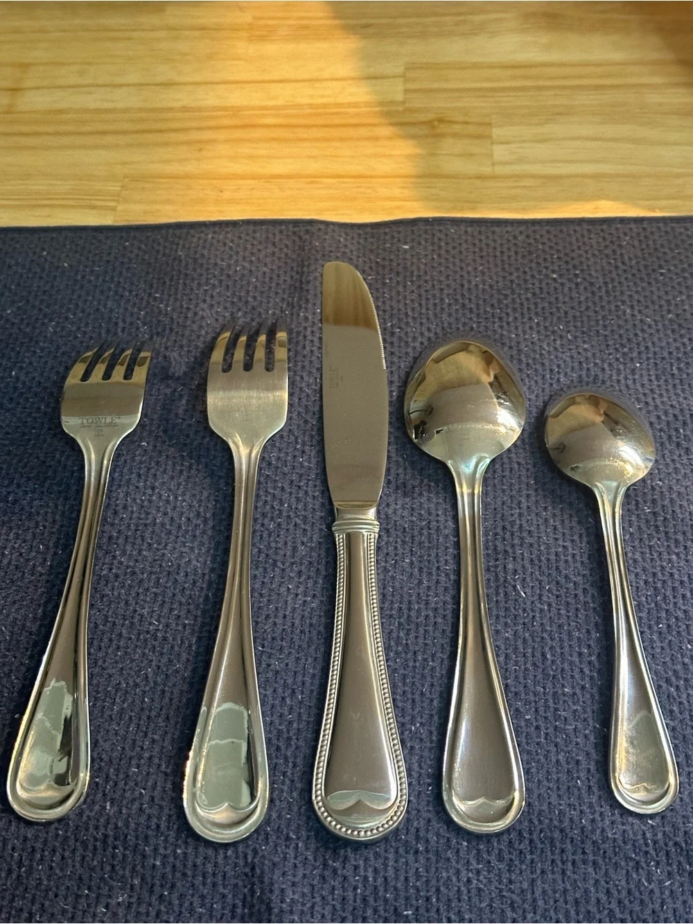 Towle Living Collection Stainless Steel Flatware Set - Silver 48 piece